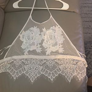 Lace crop halter neck top